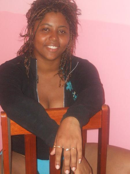 poz photo après une soirée champagne ek ma belle soeur!!