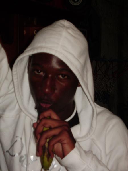 éminem version black ou mangeur de ti-n1 ?aaaaaah jérèm...tmtc !!